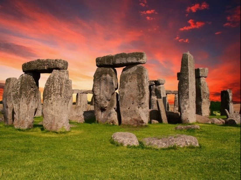 ¿Estructura antigua o engaño? Los científicos aún dudan del origen de Stonehenge