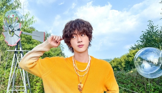 Explorando 5 momentos de estilo que distinguen a Jin de BTS Explorando 5 momentos de estilo que distinguen a Jin de BTS