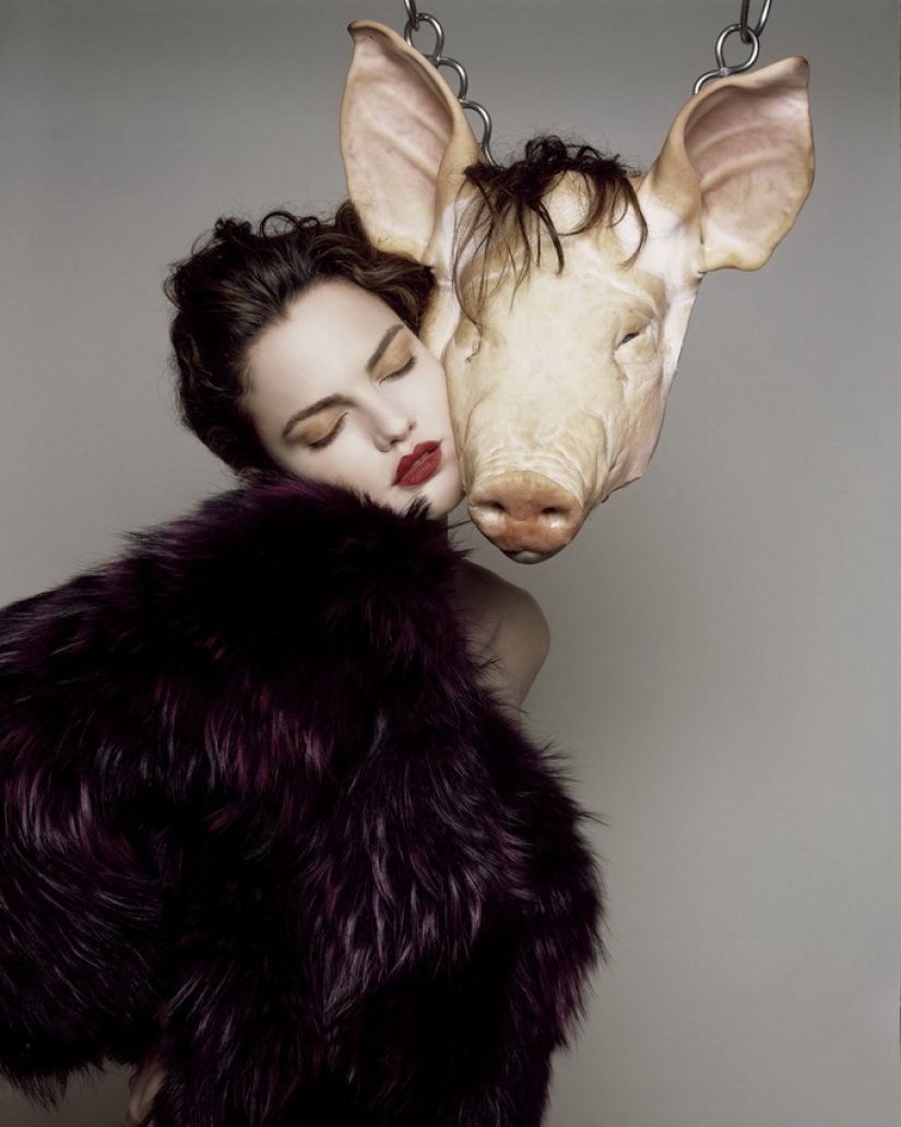 Extraordinary works by glamour photographer Brigitte Niedermeier