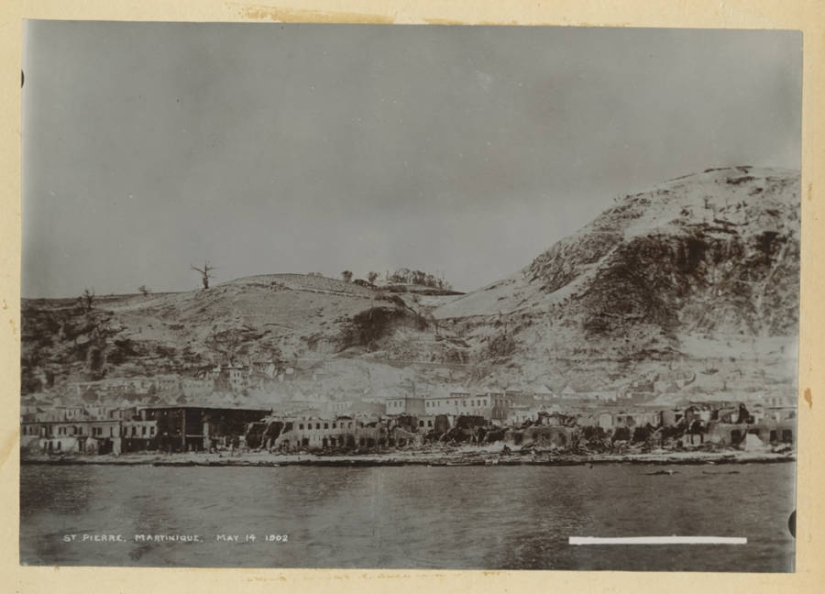 Face distorted in the throes of agony: images before and after the terrible volcanic eruption of the twentieth century