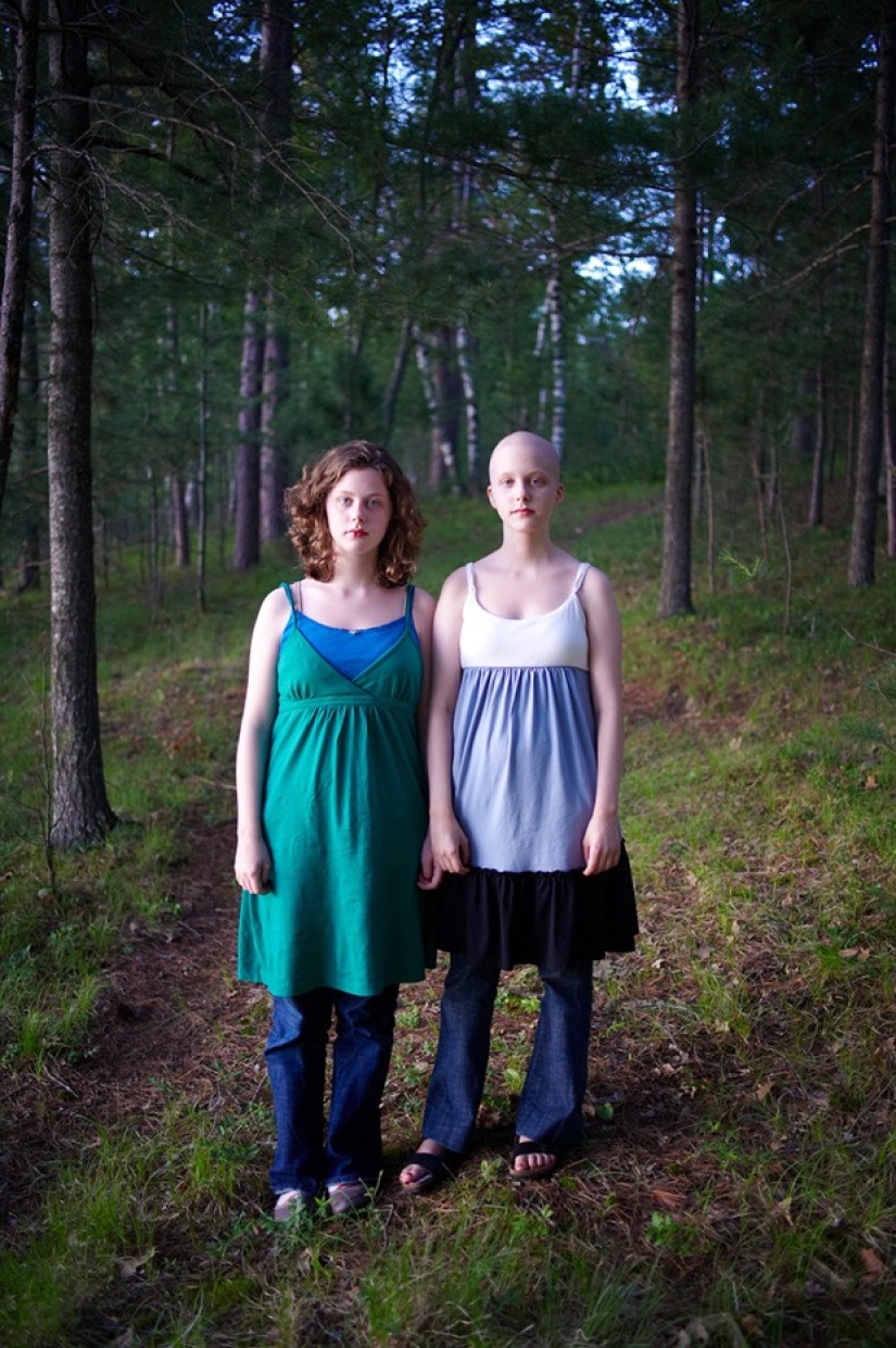 Fascinating portraits of twins