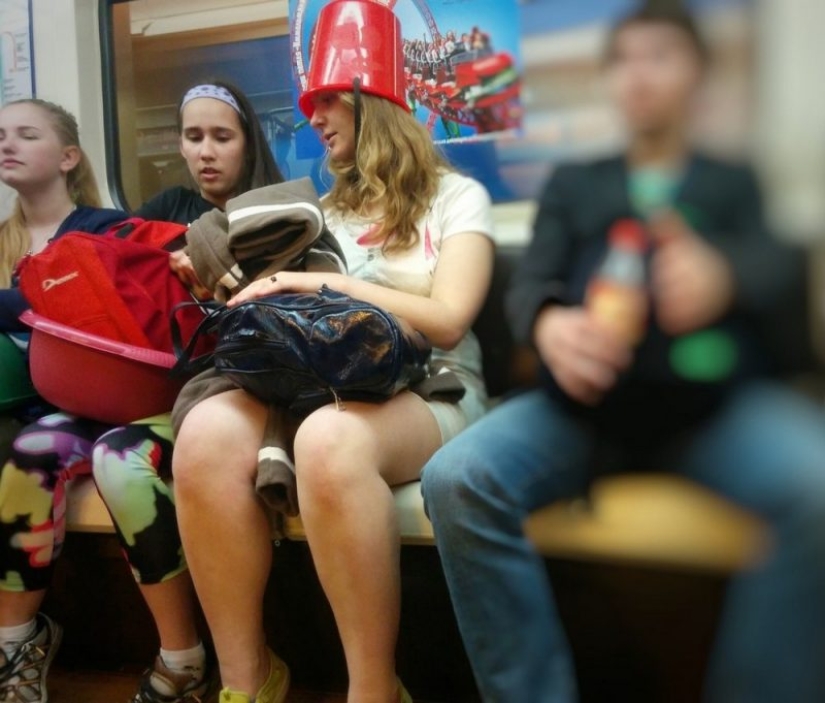 Fashion of the people: the brightest passengers on Russian subway