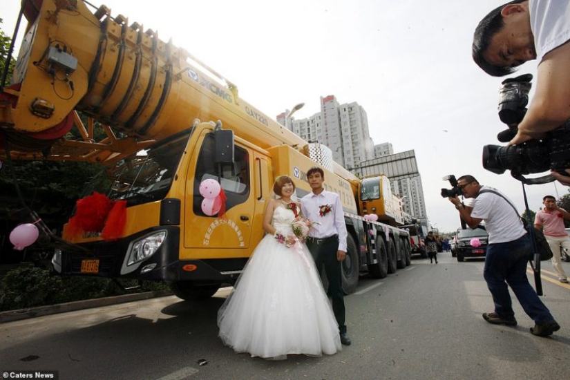 Fearless love: the wedding ceremony in the most extreme and unusual locations