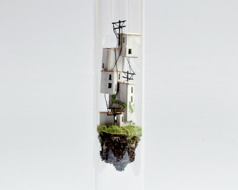 Floating worlds in a test tube from a Dutch artist