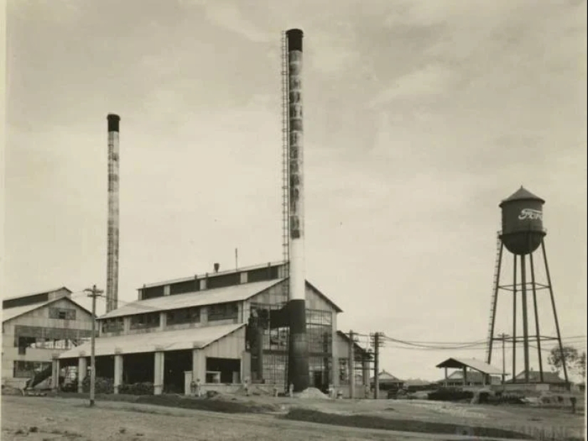 Fordlandia: how automaker Henry Ford built a “city of happiness” in the jungle
