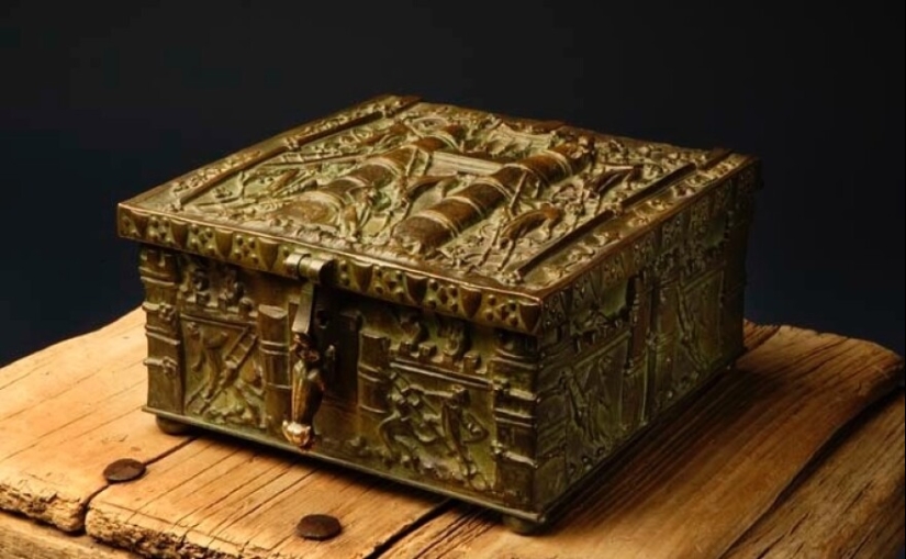 Forest Fenn&#39;s Treasure: The Mysterious Modern Treasure That Cost Many Lives