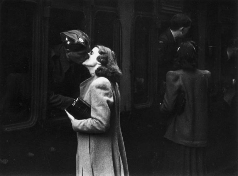 Fotografía brillante del pionero del fotoperiodismo Kurt Hutton