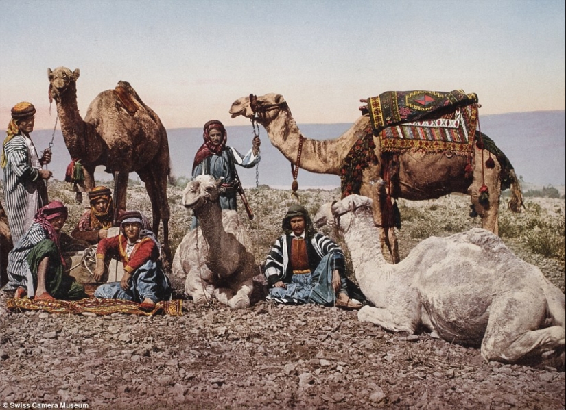 Fotos a Color de los destinos turísticos más populares, tomada hace más de 100 años