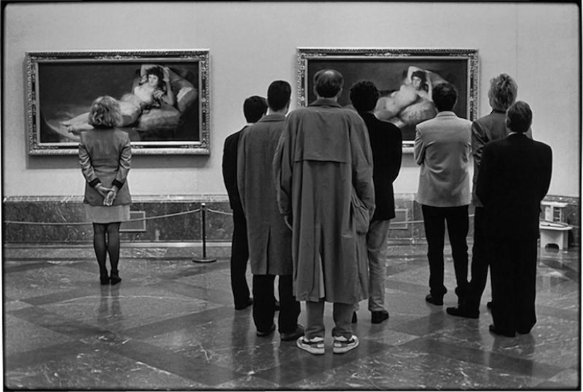 Fotos cálidas y divertidas de Elliot Erwitt