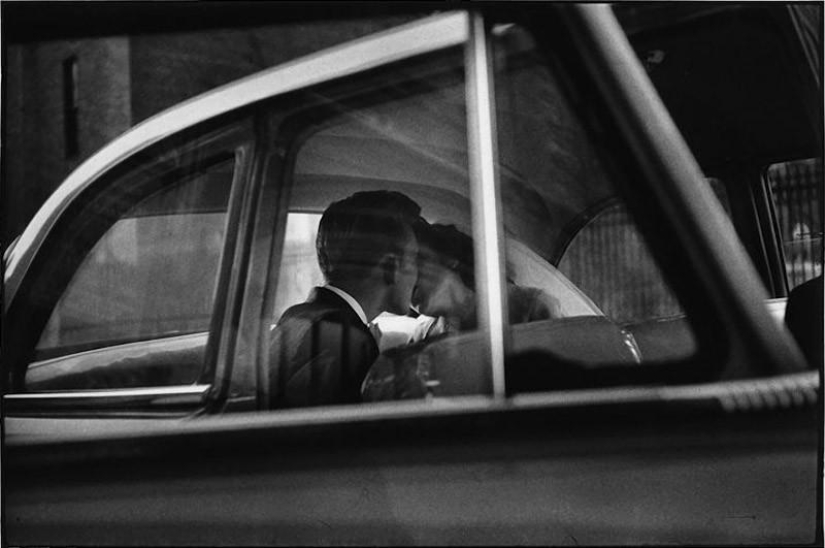 Fotos cálidas y divertidas de Elliot Erwitt