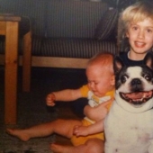 Fotos familiares muy extrañas con mascotas