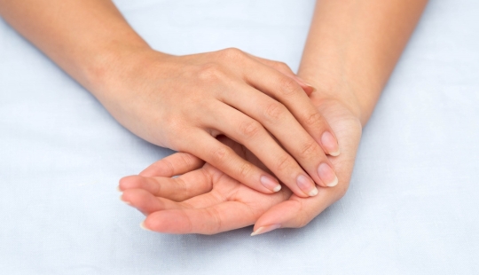 From arthritis to melanoma: 10 signs of serious diseases that can be identified by nails