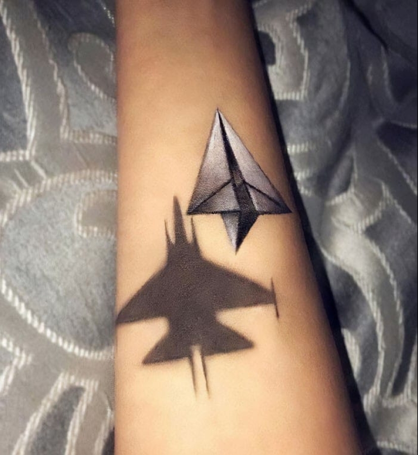 From minimalism to tattoos with history: 33 unusual ideas for the first tattoo