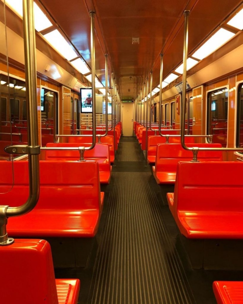 From Seoul to Tehran: the look of the subway cars in different countries