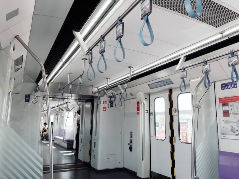 From Seoul to Tehran: the look of the subway cars in different countries