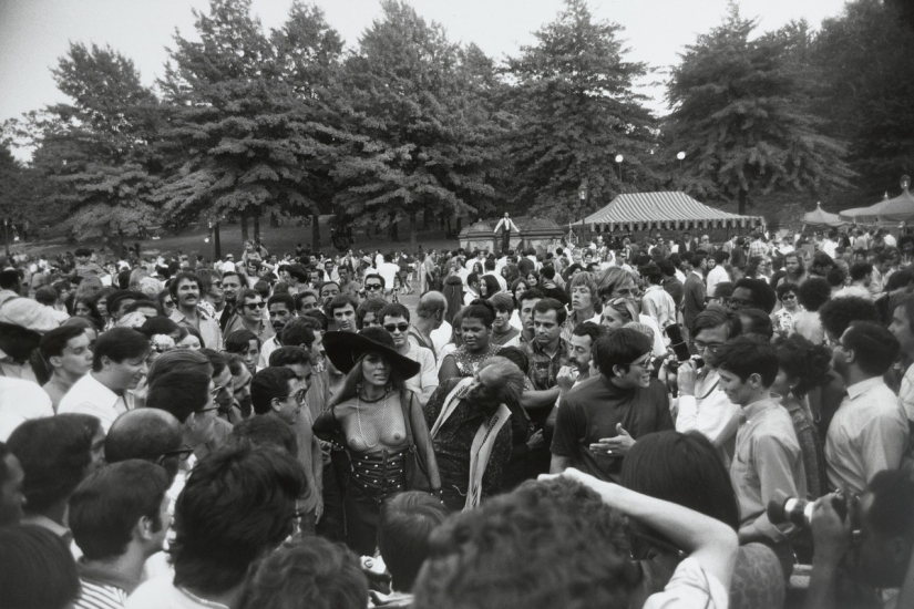 Garry Winogrand – el gigante de la fotografía callejera