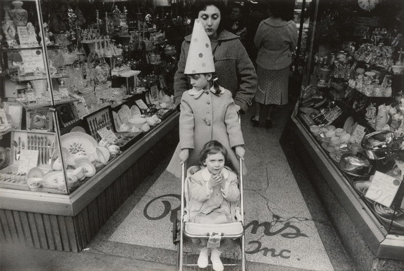 Garry Winogrand – the giant of street photography