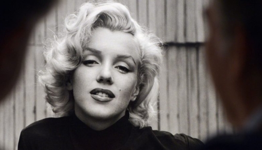 Gentlemen prefer: 10 famous blondes who once changed their hair color