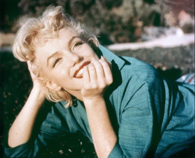 Gentlemen prefer blondes: 17 star beauties from the 50s, for whom our grandfathers could pine