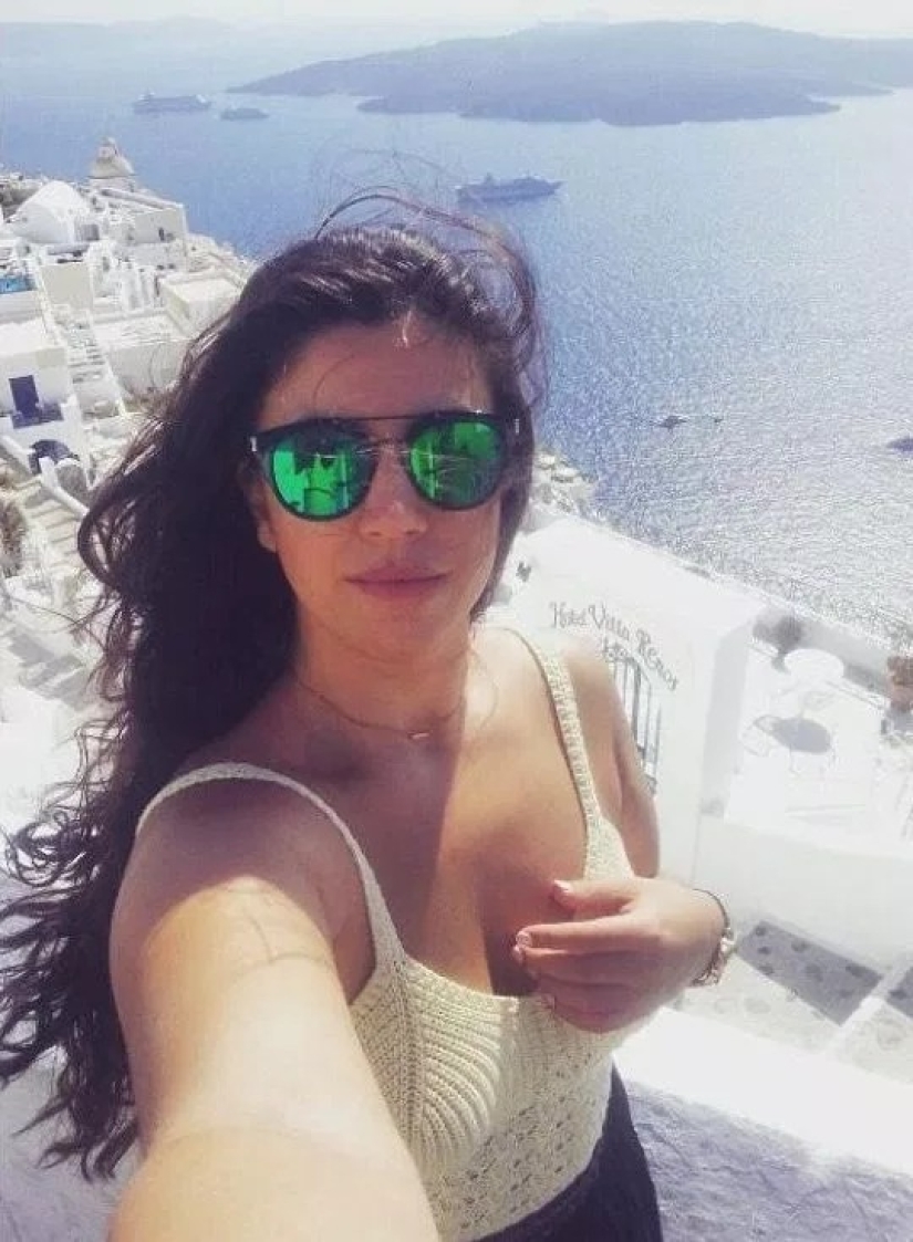 Girls frankly told as on holiday had sex with strangers under the noses of their Boyfriends