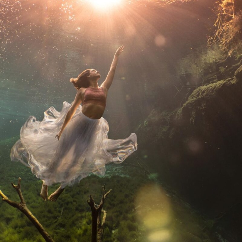 Girls under water in stunning pictures of freediver photographer Lexi Line