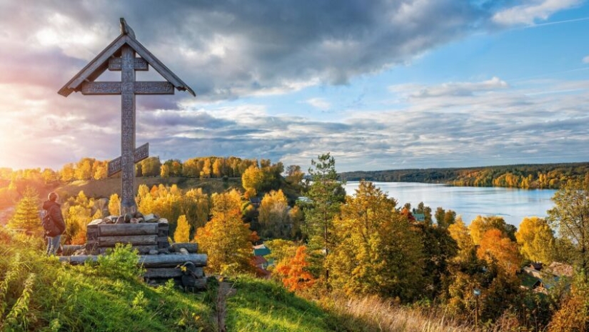 Golden Autumn in photos from different parts of Russia