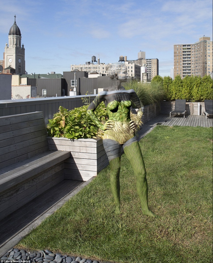 Great camouflage, how naked people blend into the landscape