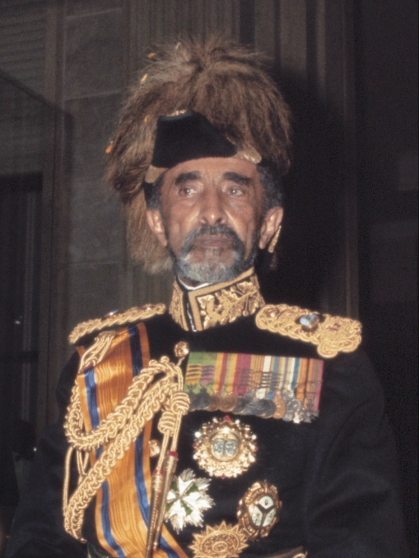 Haile Selassie: el último emperador de Etiopía, descendiente del rey Salomón y de la reina de Saba.