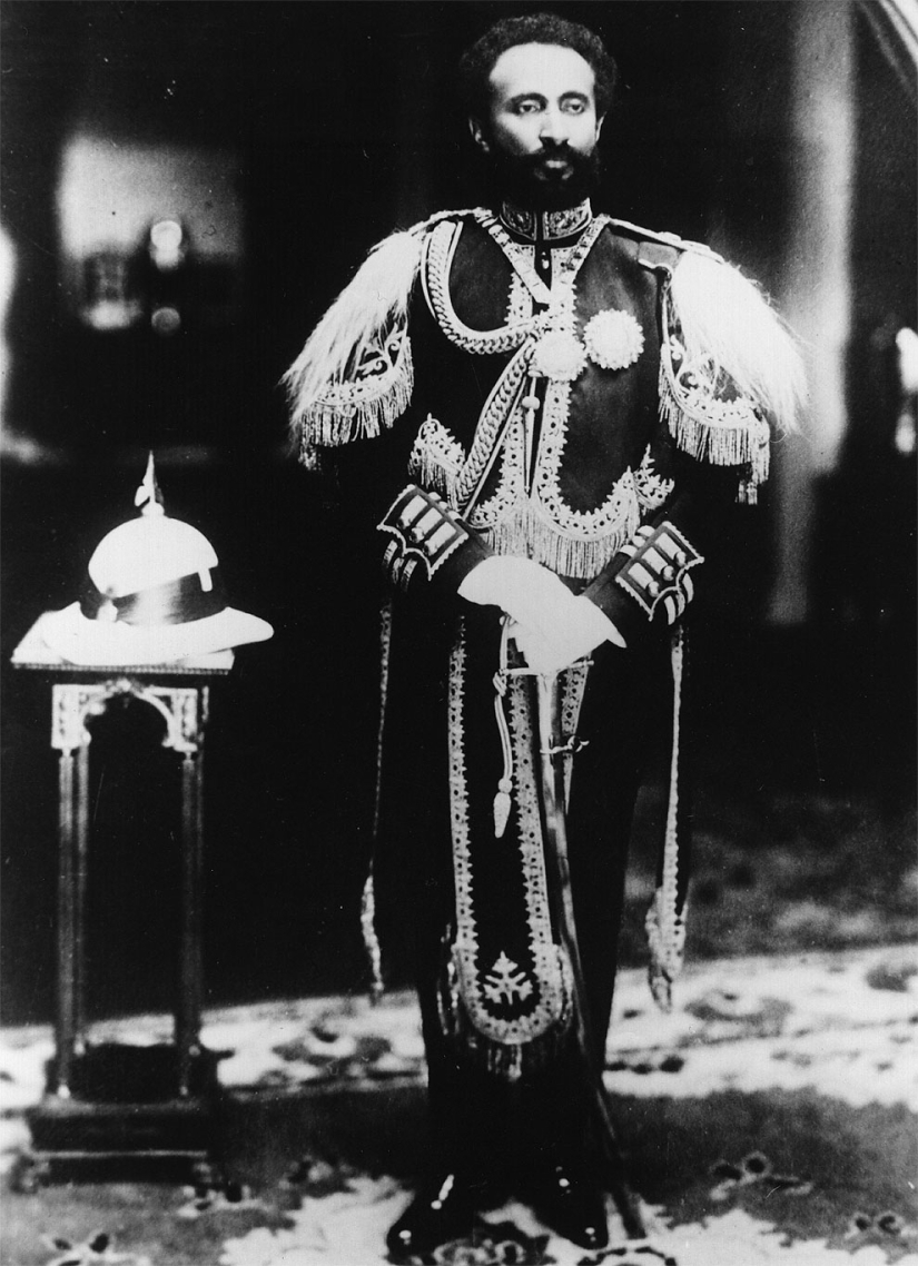 Haile Selassie: el último emperador de Etiopía, descendiente del rey Salomón y de la reina de Saba.