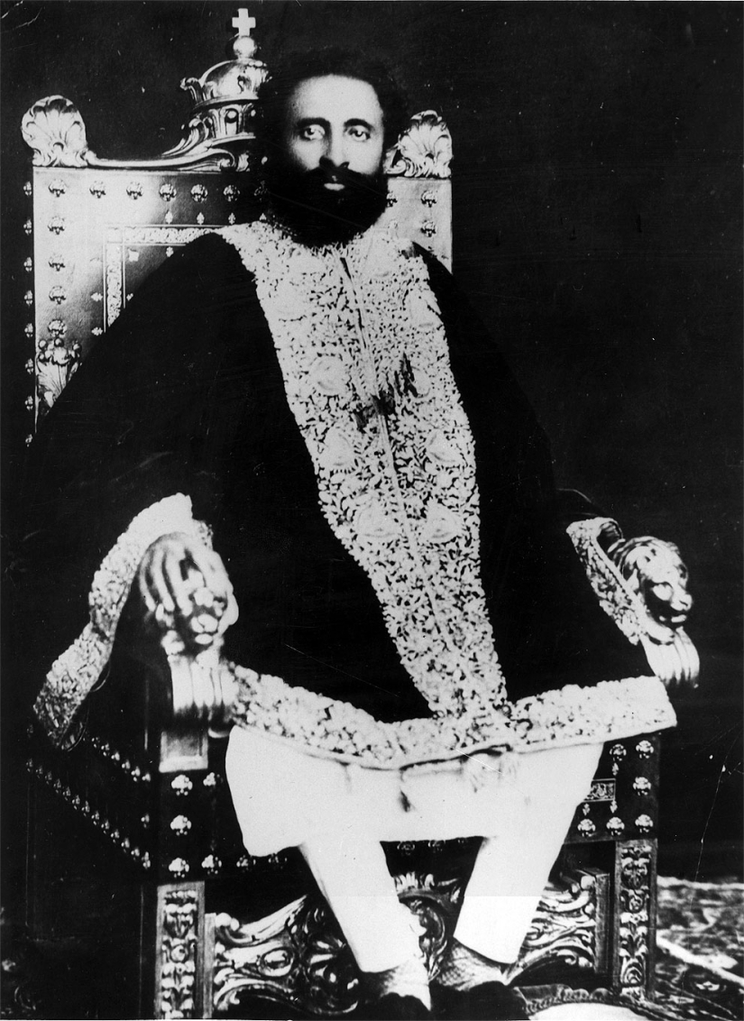 Haile Selassie: el último emperador de Etiopía, descendiente del rey Salomón y de la reina de Saba.