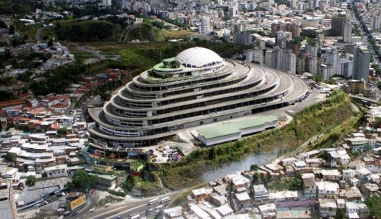 "Hélice" en Venezuela: como un lujo centro comercial se convirtió en una horrible prisión