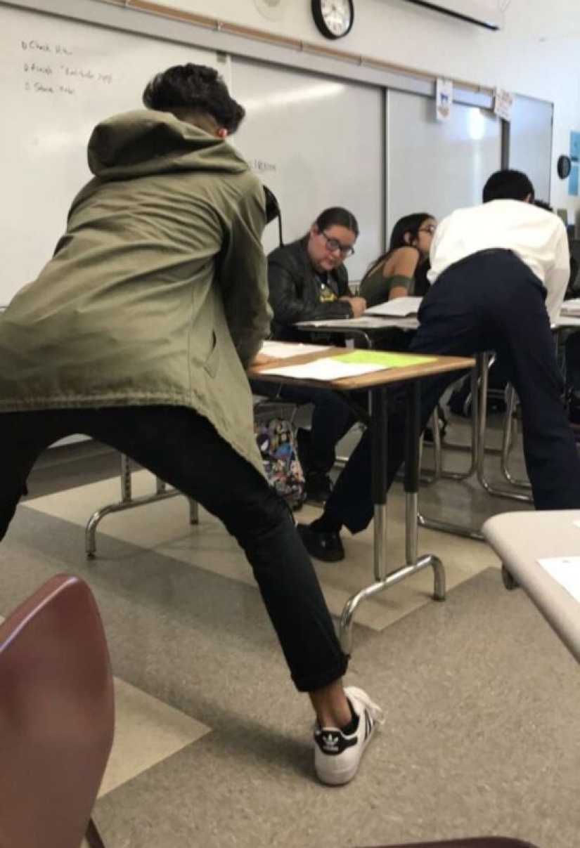 Higher Geometry: strange poses of teachers