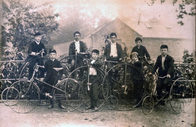 Historia de la bicicleta: El Penique-Farthing, o Rueda Alta