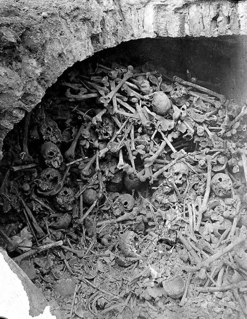 Historias de cementerios, o por qué se cavan tumbas de 2 metros de profundidad?