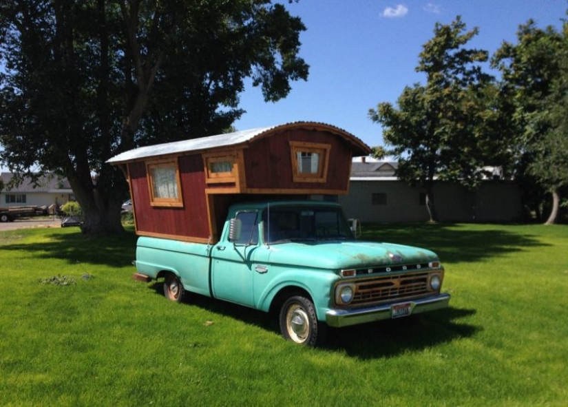 Home-trucks — weird, but a cute relic of the hippie era