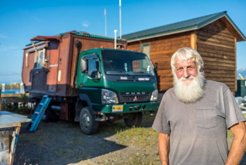 Home-trucks — weird, but a cute relic of the hippie era