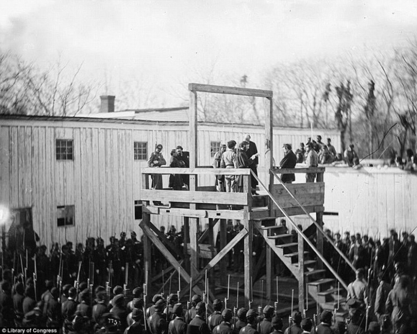 Horrifying photos of victims of the bloodiest war in US history