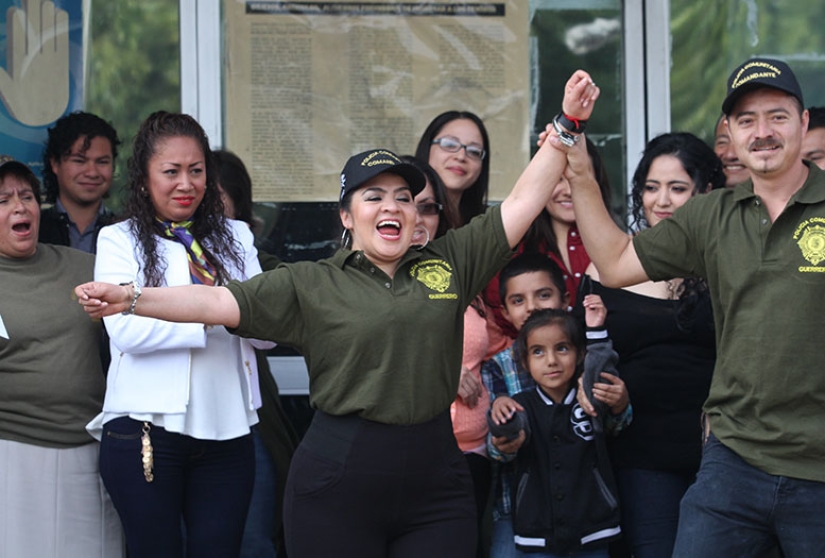 How a simple Mexican woman, Nestor Salgado, declared war on drug cartels