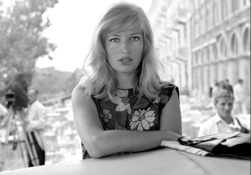 How actress Monica Vitti went against beauty standards and became the face of the era herself