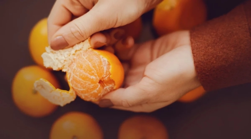 How else can you tell in a store whether tangerines have seeds or not?