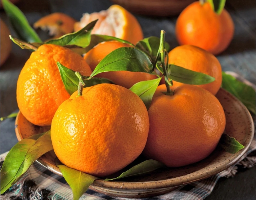 How else can you tell in a store whether tangerines have seeds or not?