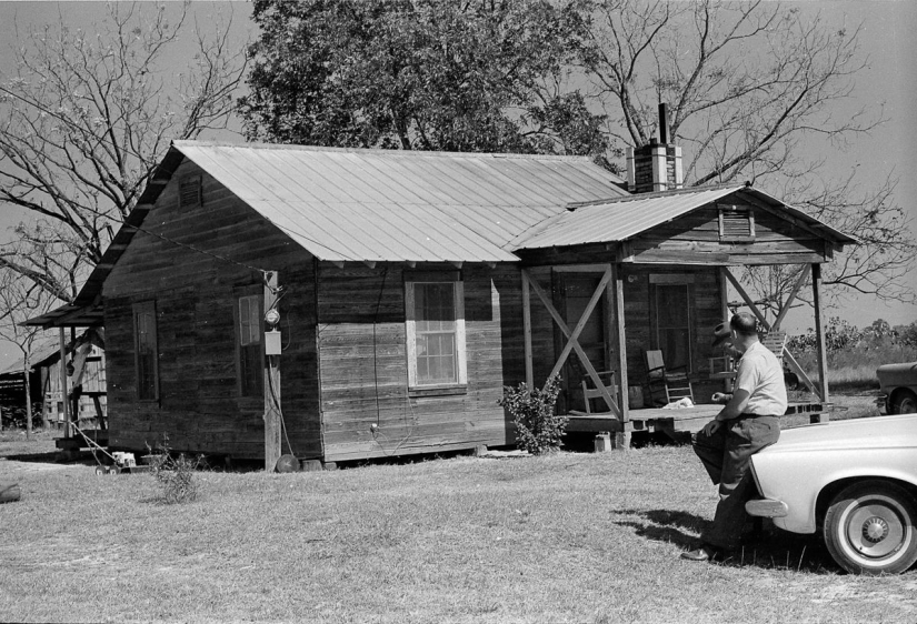 How nuclear weapons were tested in front of the public in Mississippi, bypassing the treaty with the USSR