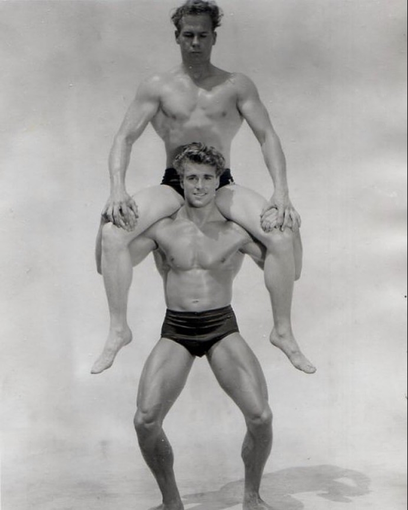 How Photographer Bob Mizer Changed the Concept of Male Body Aesthetics