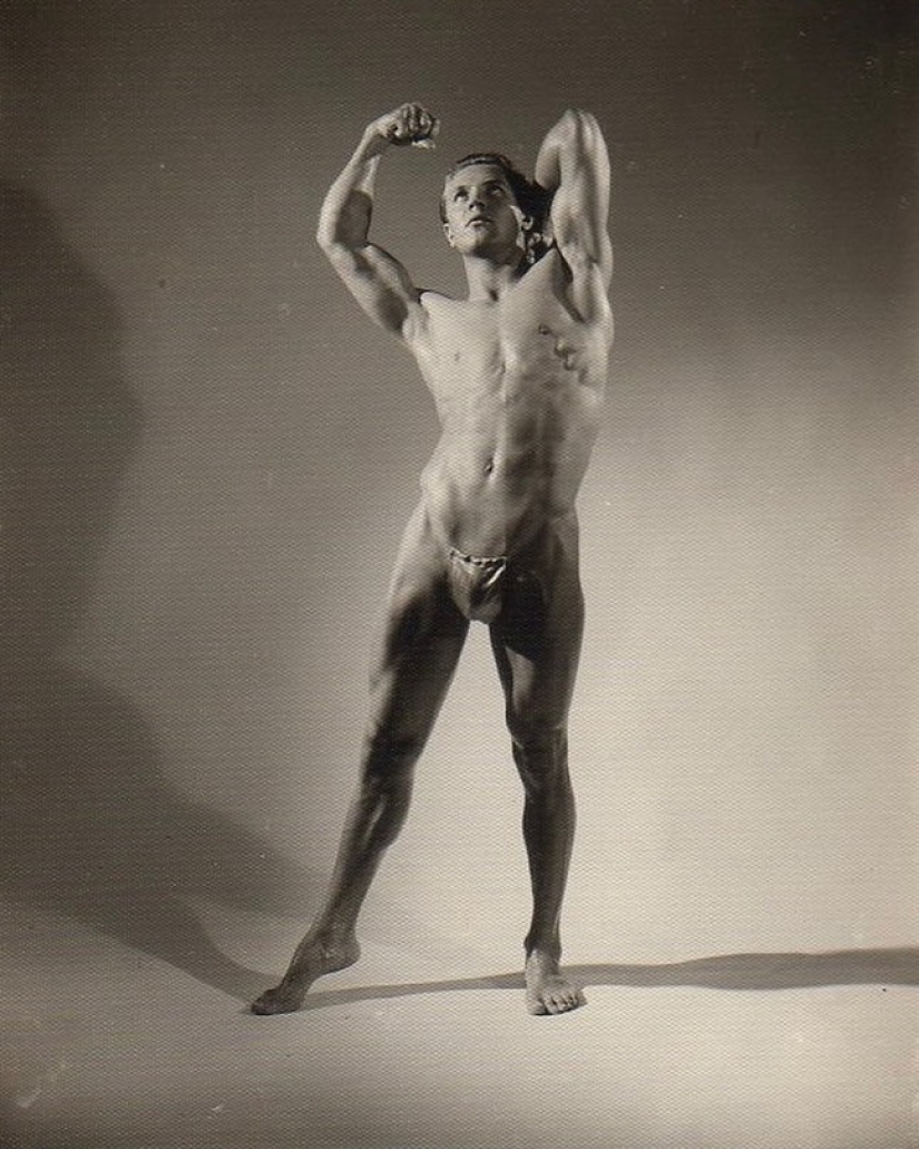 How Photographer Bob Mizer Changed the Concept of Male Body Aesthetics