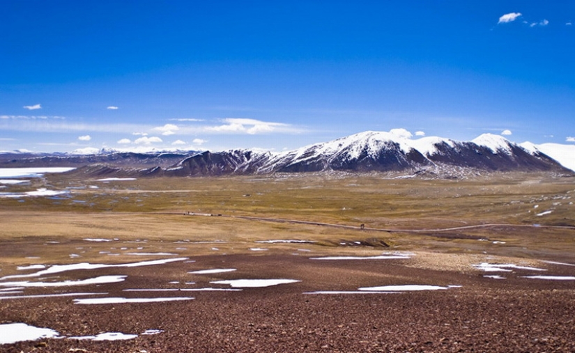 How the Chinese built the railway to Tibet