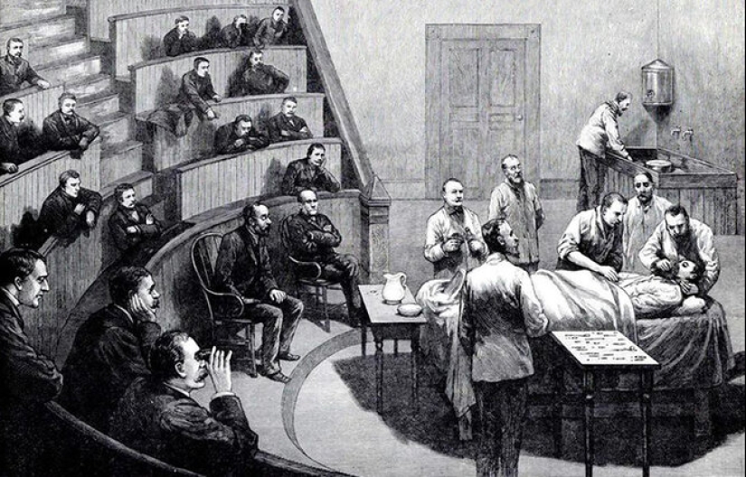 How the English doctor Robert Liston killed three people in one operation