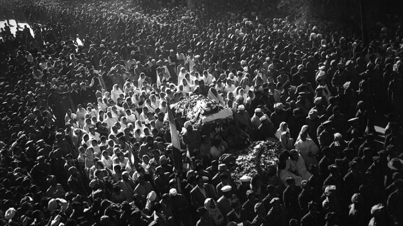 How the most expensive and magnificent funerals of famous people in history took place