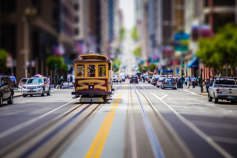 How to look like famous city in tilt-shift photographs