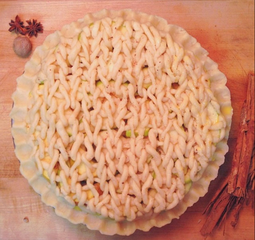 How to tie a pie