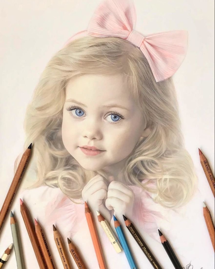 Hyperrealistic dibujos con lápices de colores de Lena Litvina